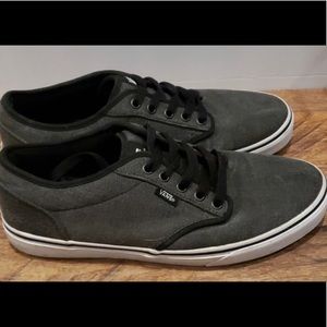 Vans Shoes size 9